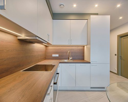 pexels-fotoaibe-1643384-min